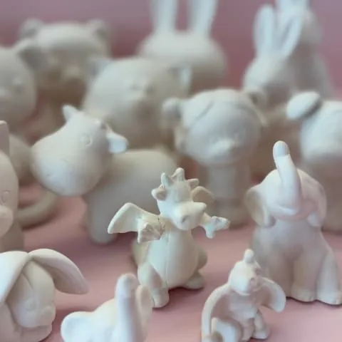 Ceramic piece included in the Basic package